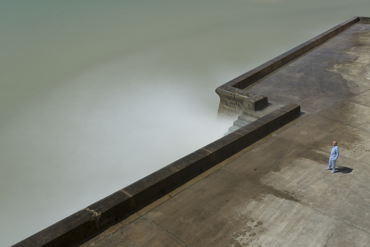 Archillect ID 395885