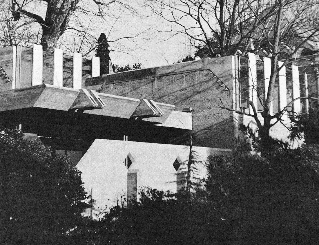 Archillect ID 396081