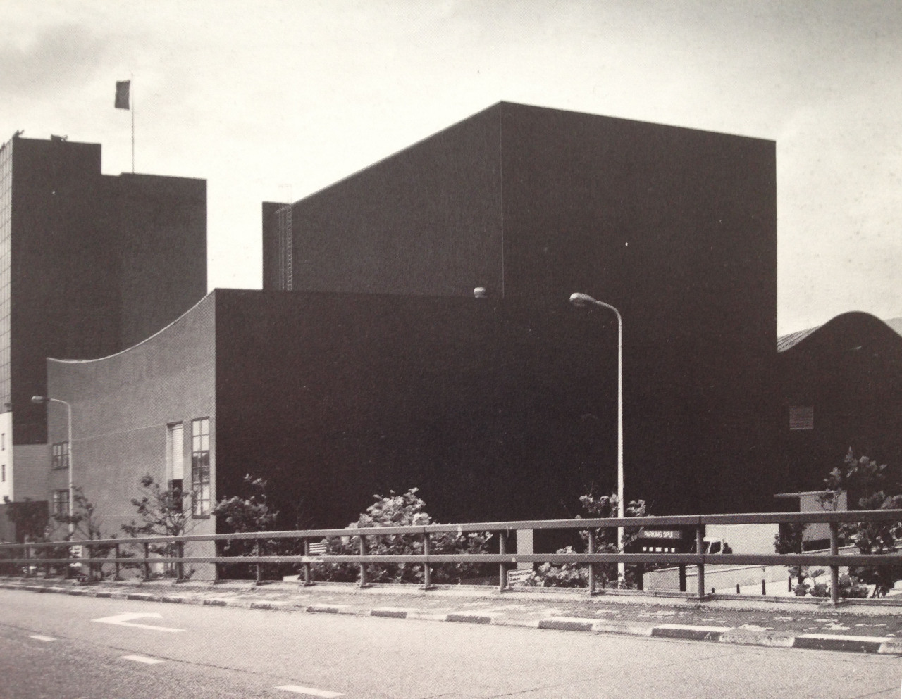 Archillect ID 396110