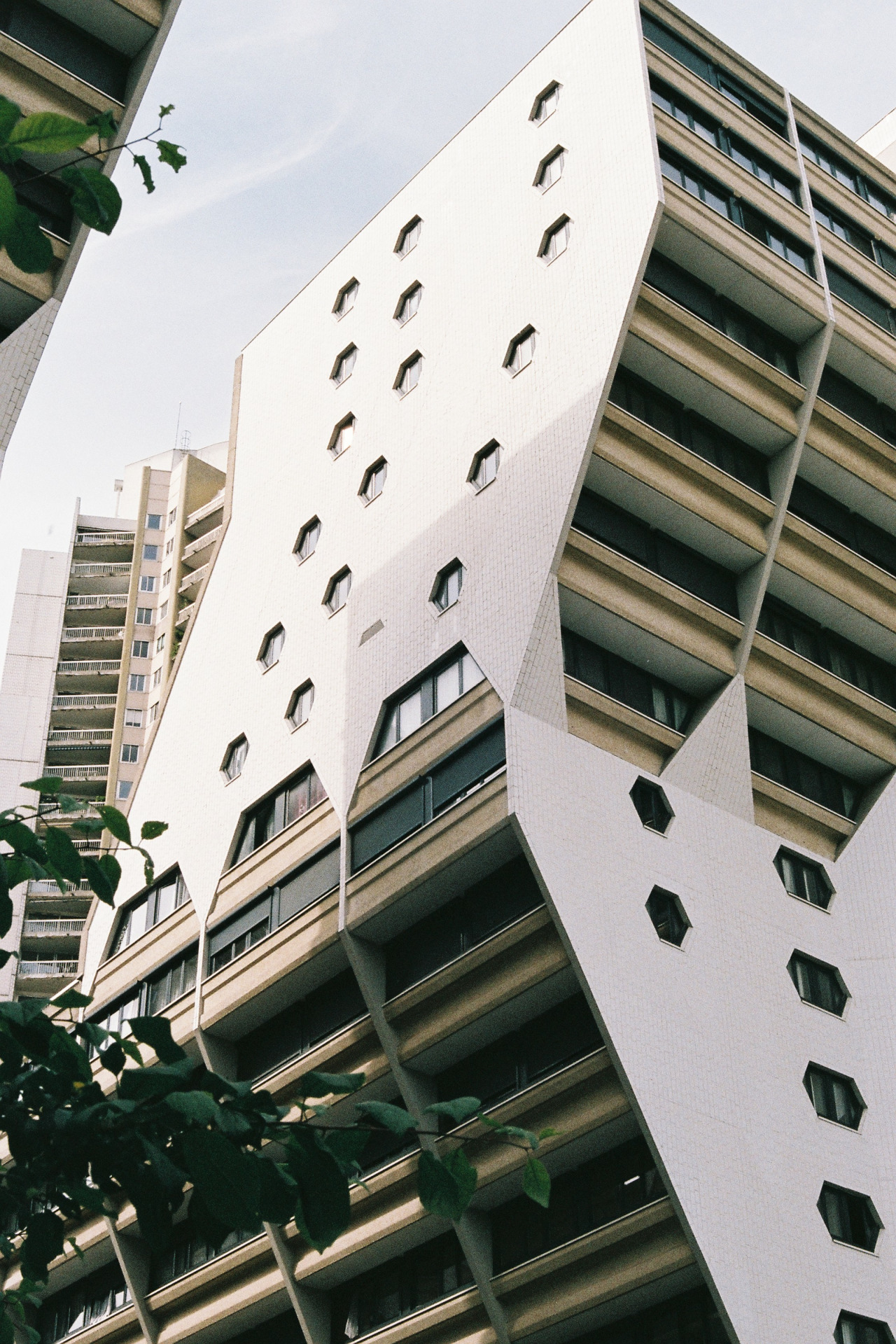 Archillect ID 396165