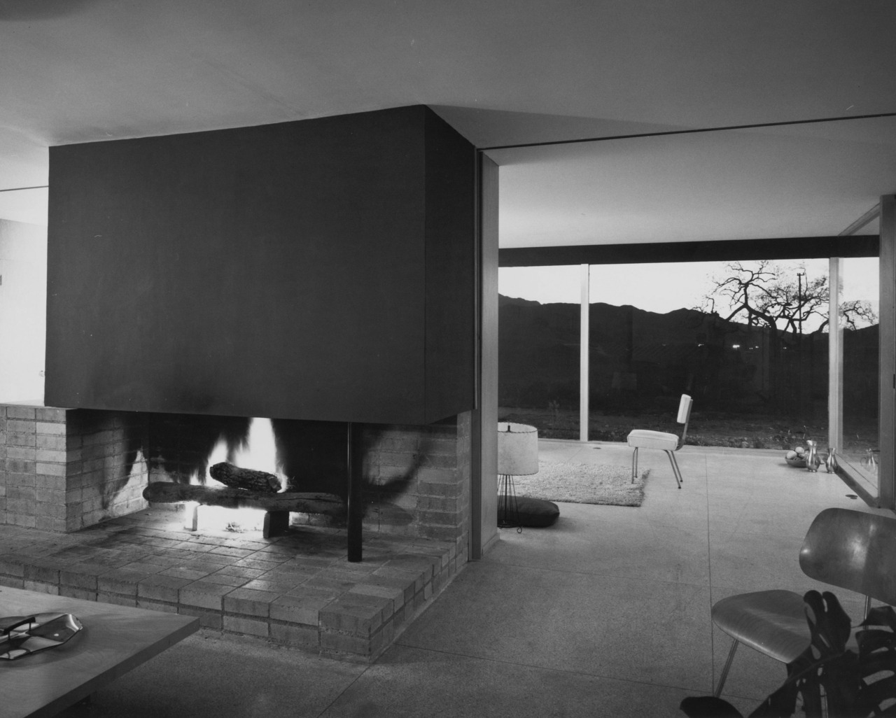 Archillect ID 396175