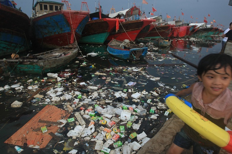 Archillect ID 396243