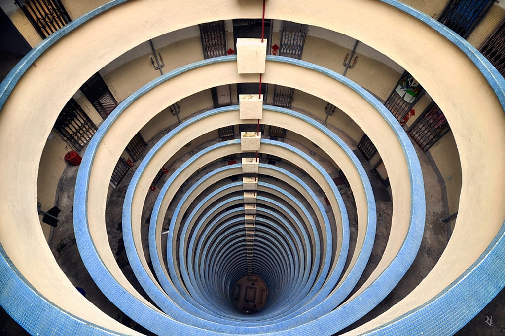 Archillect ID 396332