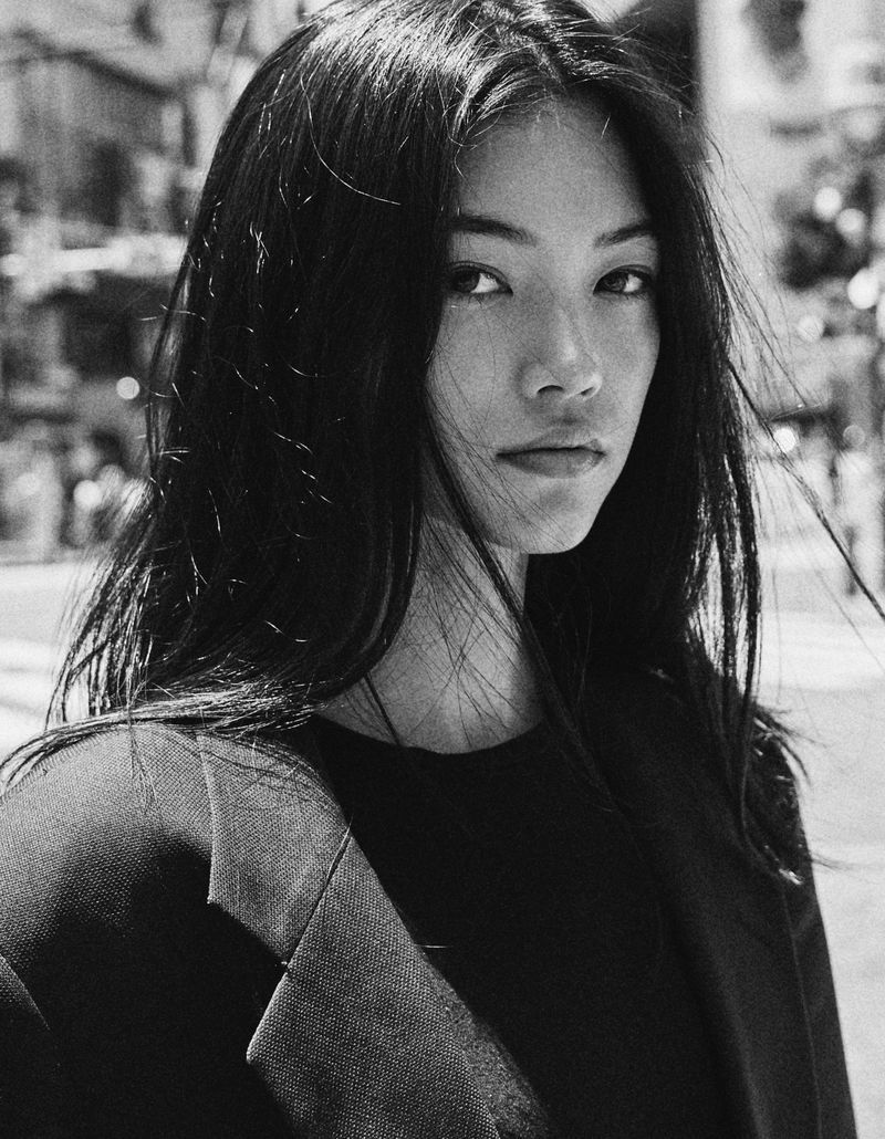 Archillect ID 396346