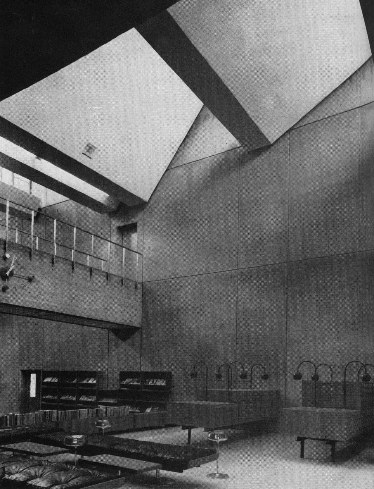 Archillect ID 396455