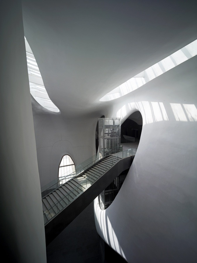 Archillect ID 396498