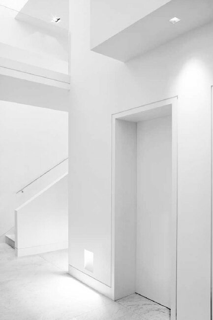 Archillect ID 396893