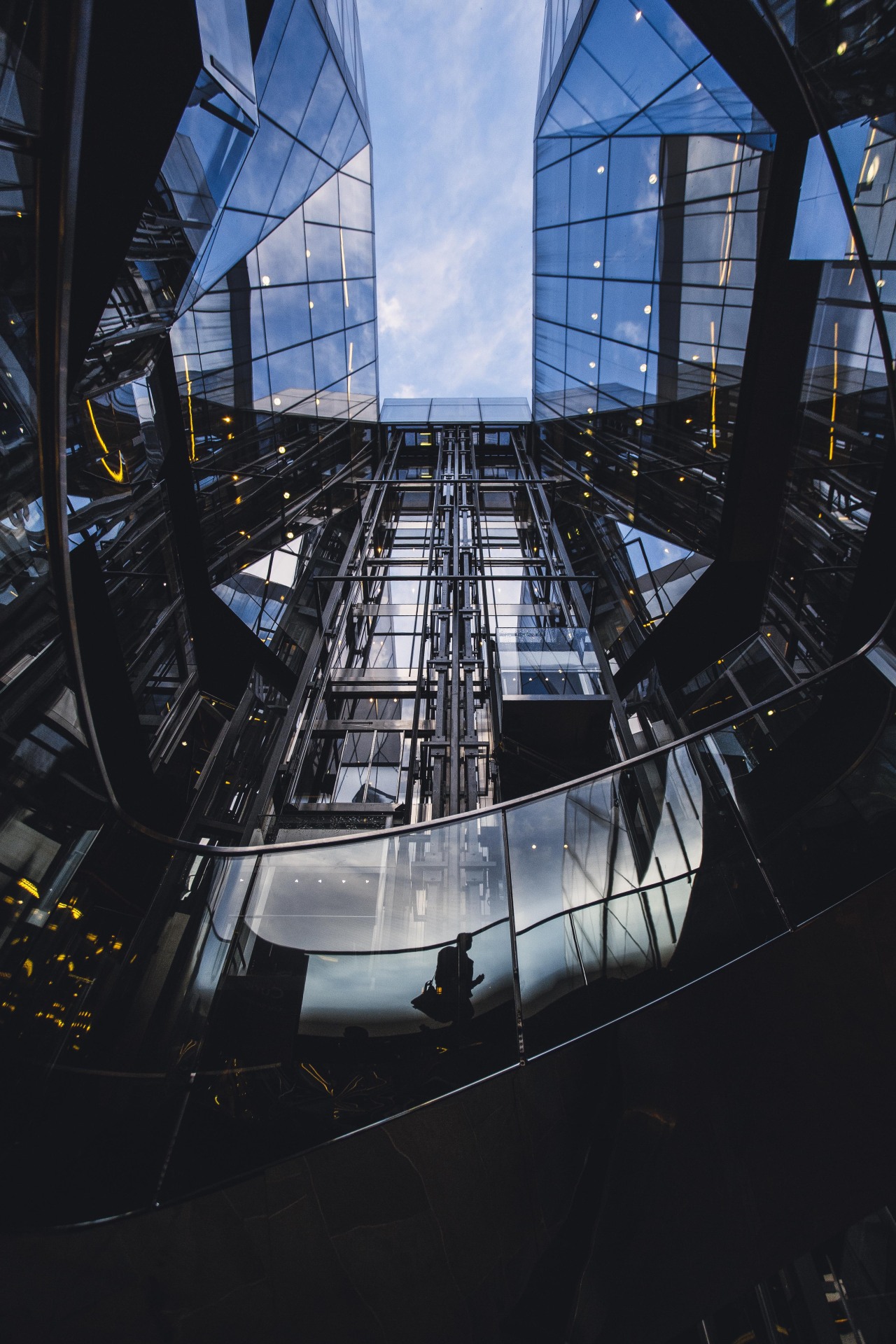 Archillect ID 396904