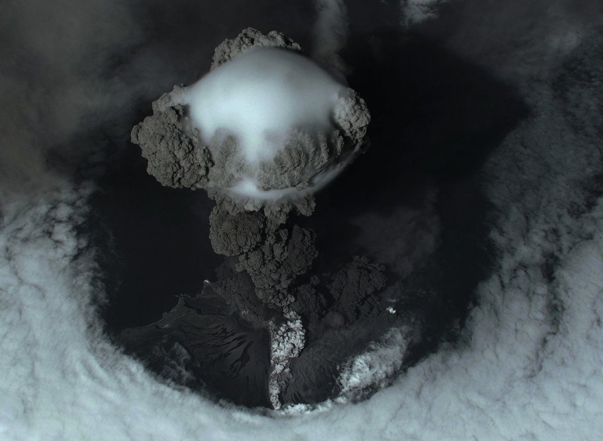 Archillect ID 396949