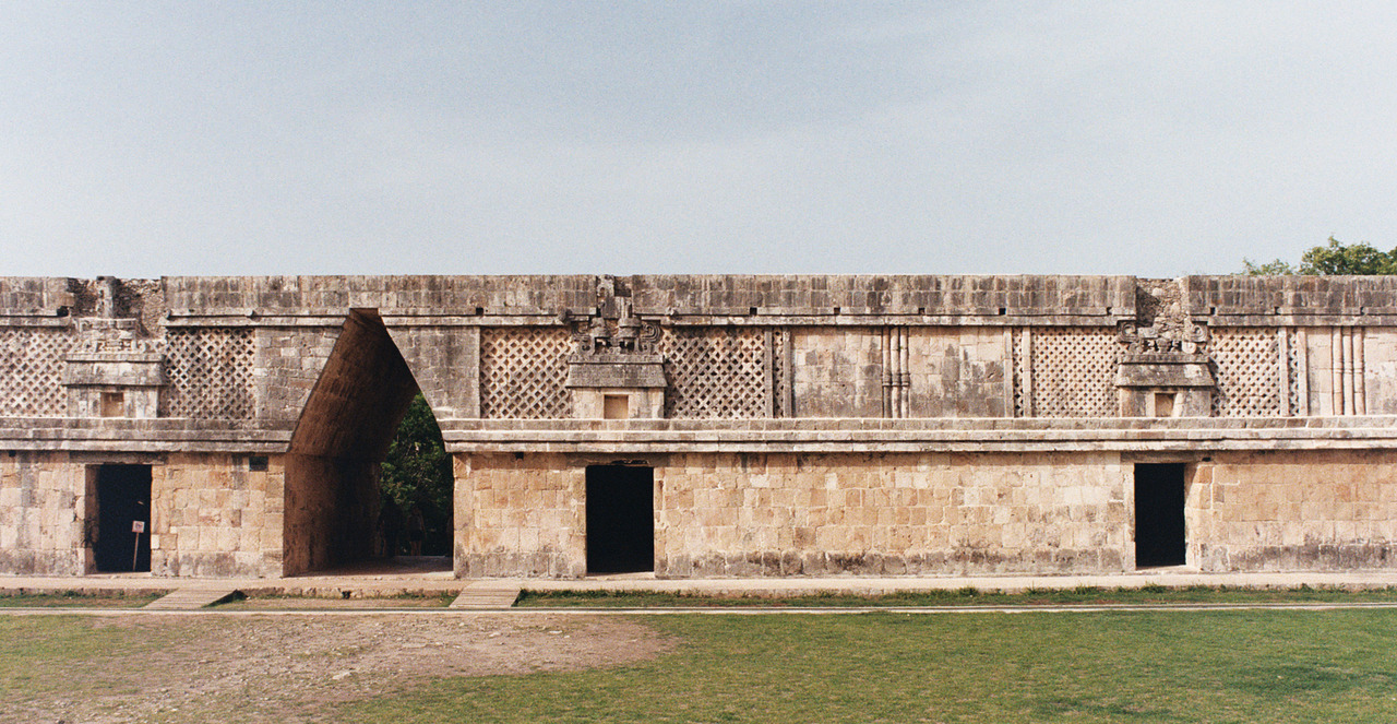 Archillect ID 397271