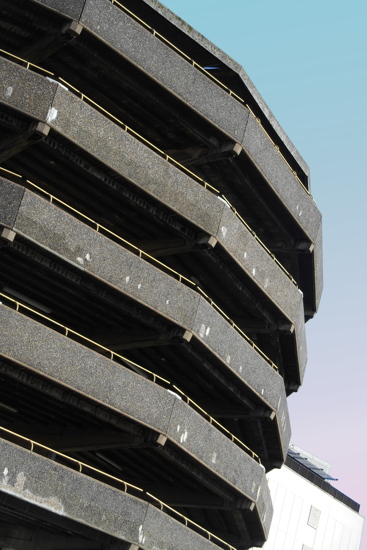 Archillect ID 397290