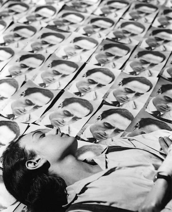 Archillect ID 397325