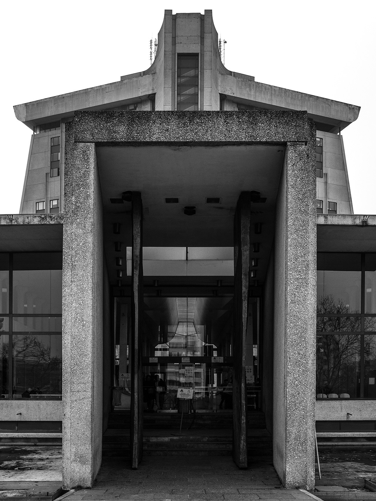 Archillect ID 397357