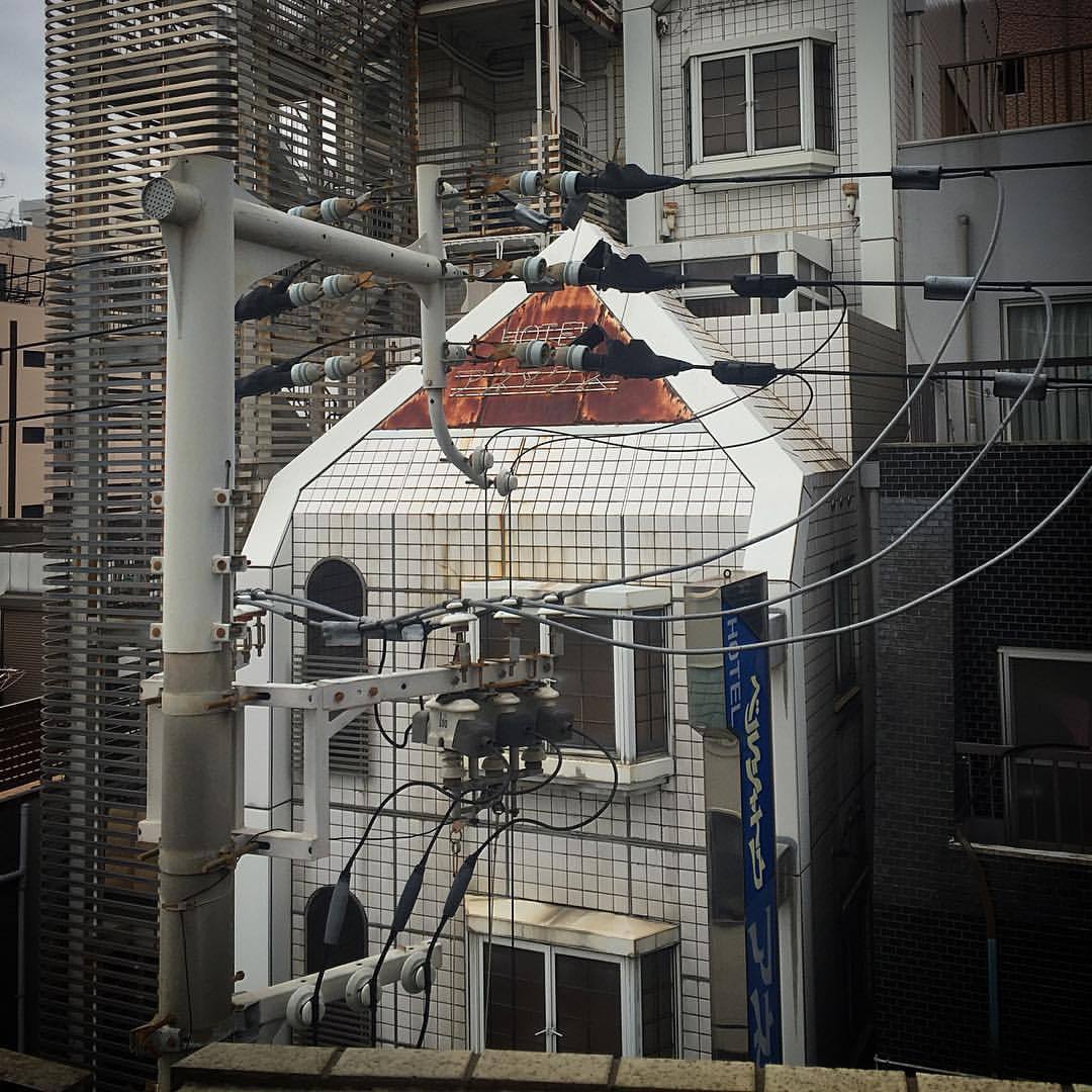 Archillect ID 397358