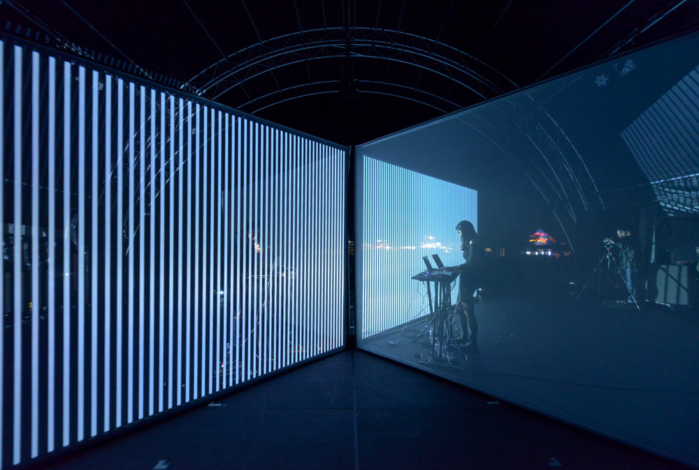 Archillect ID 397434