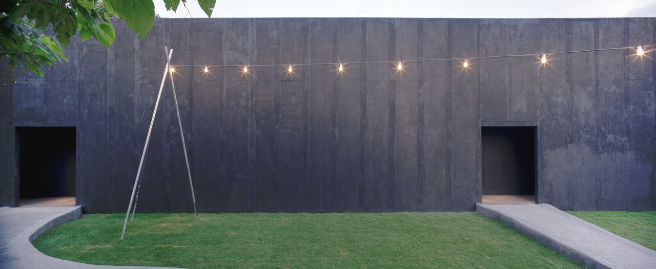 Archillect ID 397528