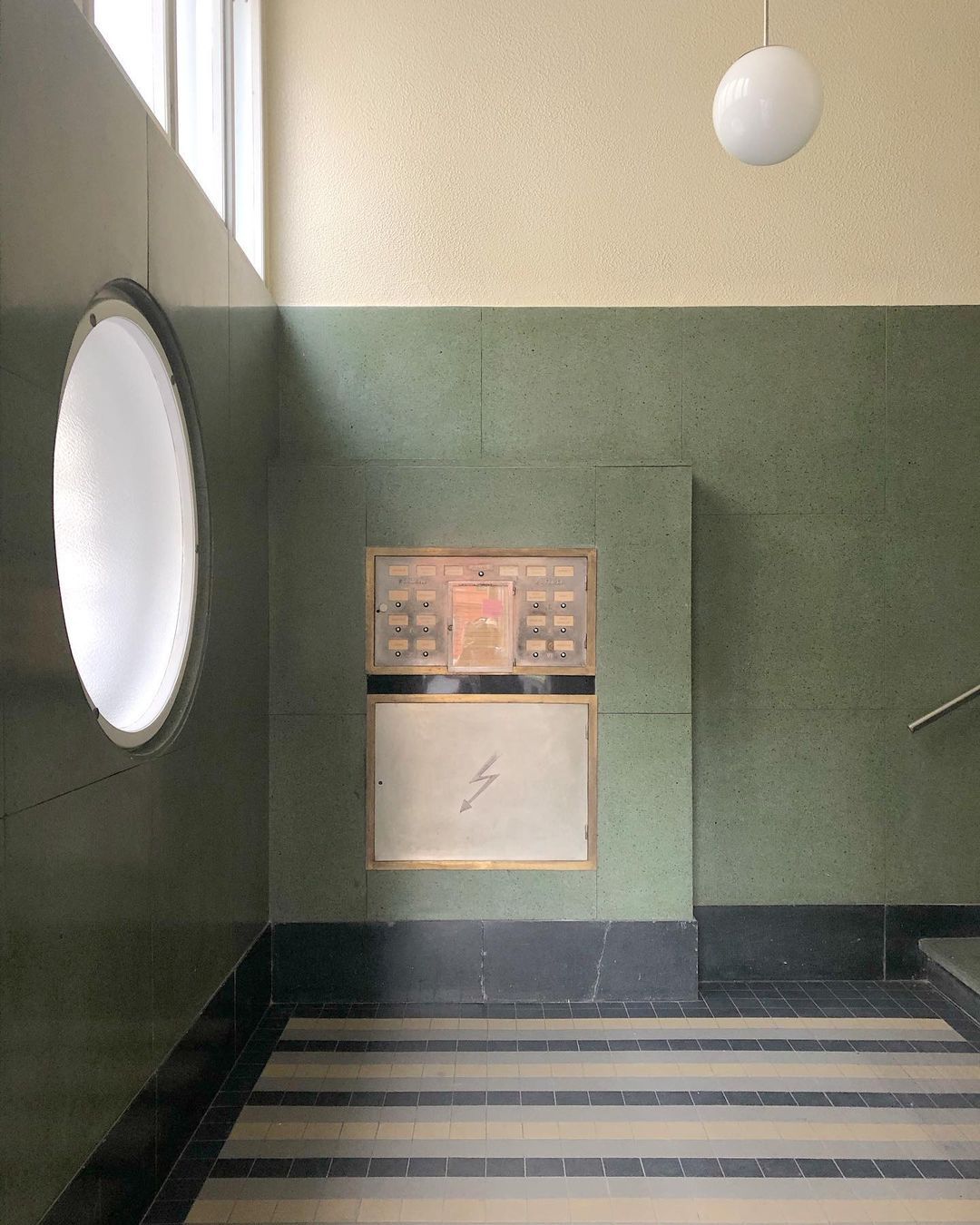 Archillect ID 397712