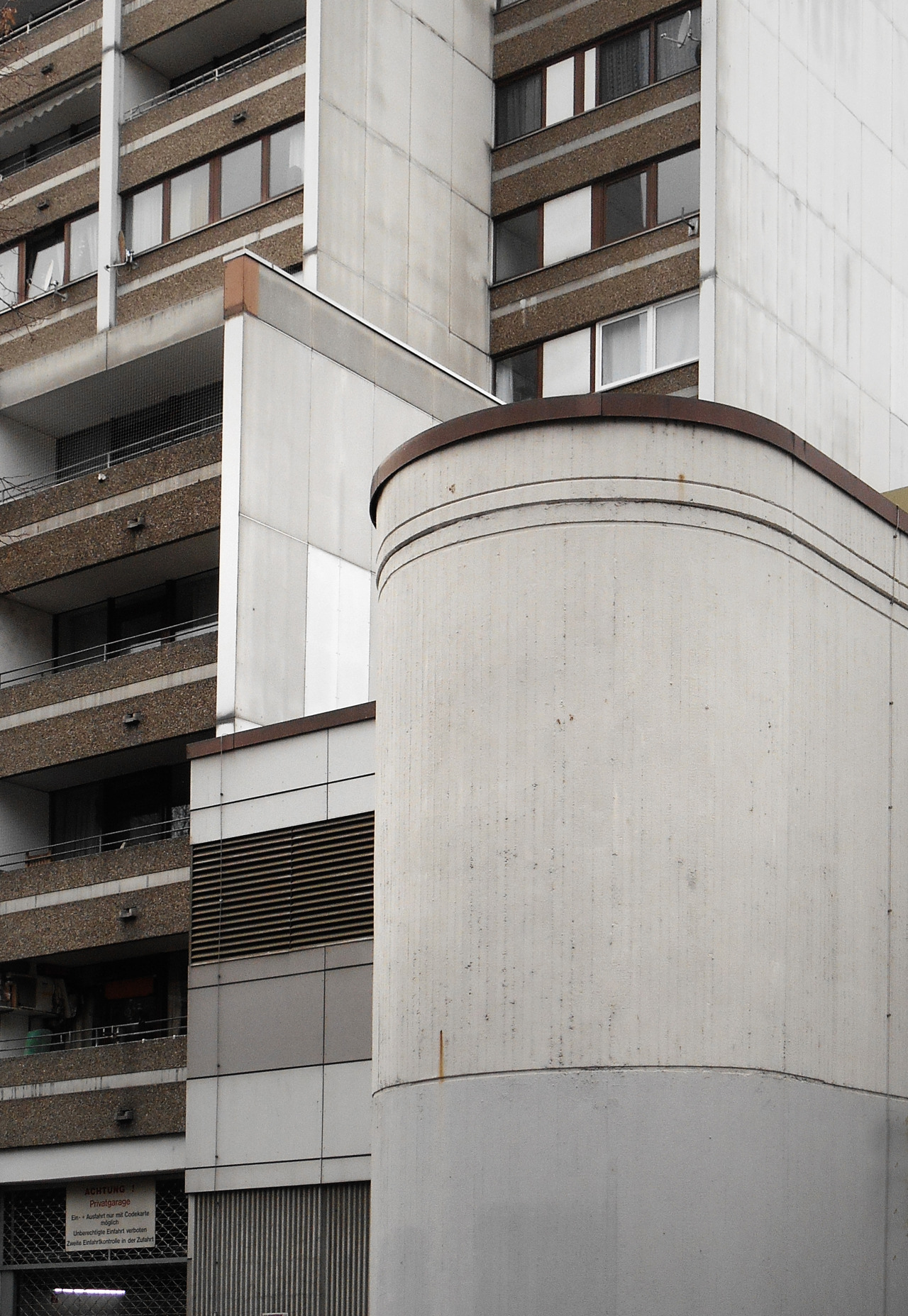 Archillect ID 397859