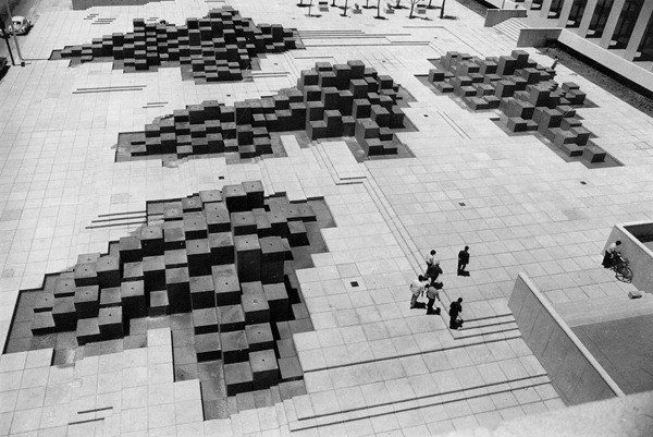 Archillect ID 397902