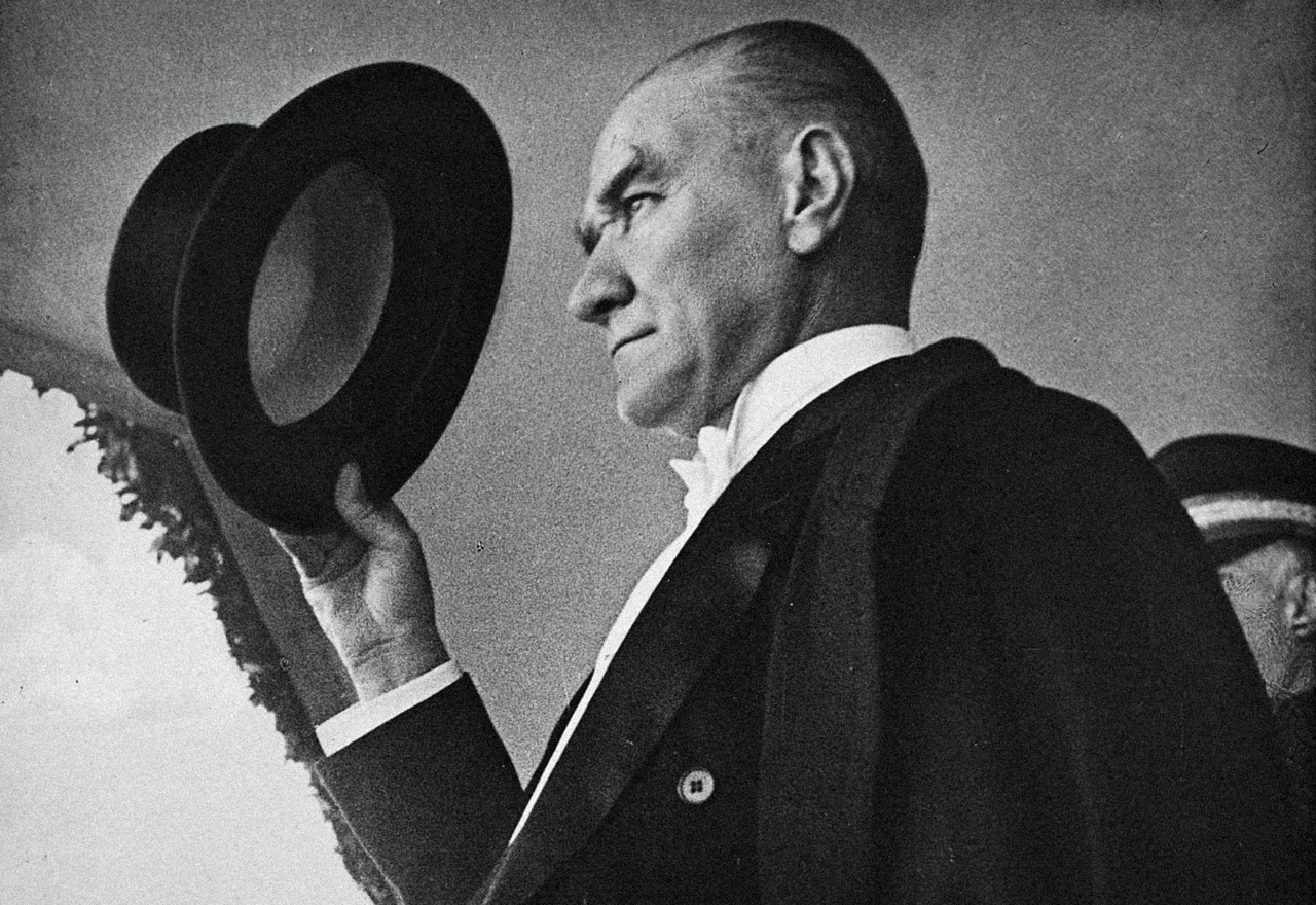 Archillect ID 397919