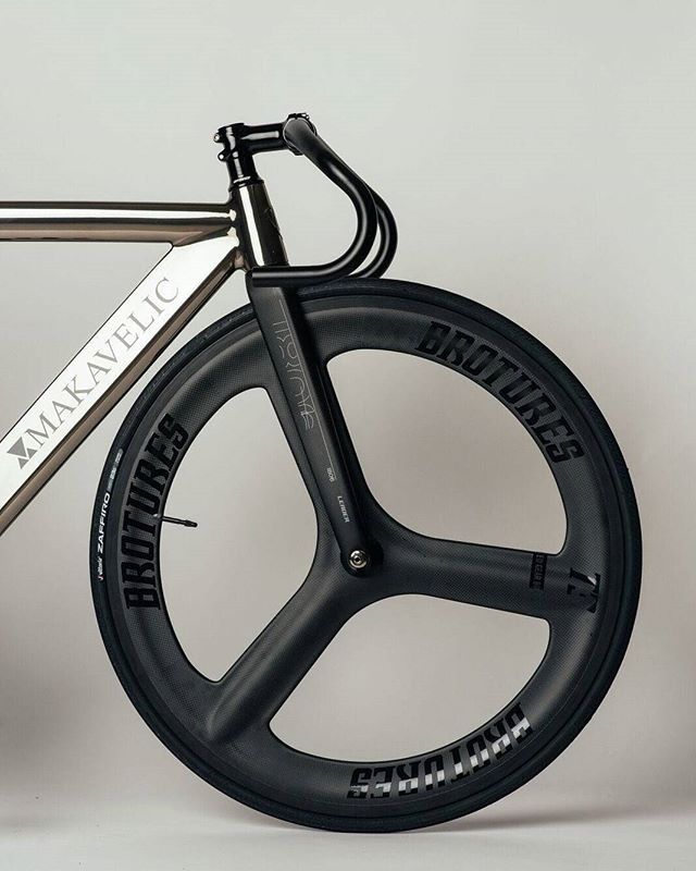 Archillect ID 397936