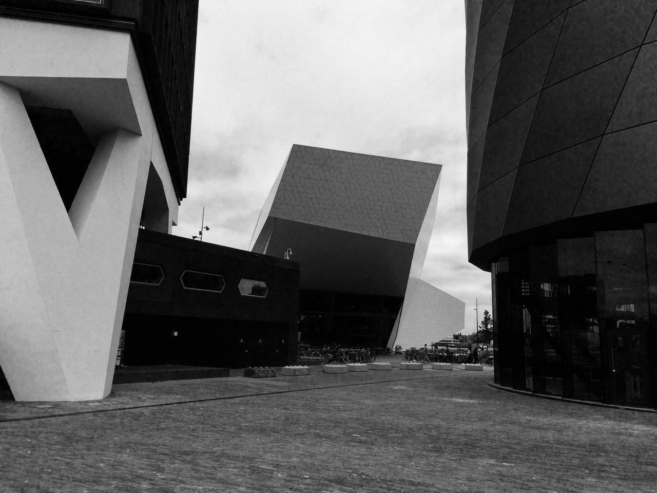 Archillect ID 397945