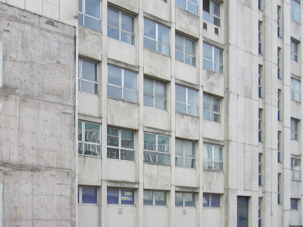 Archillect ID 398036