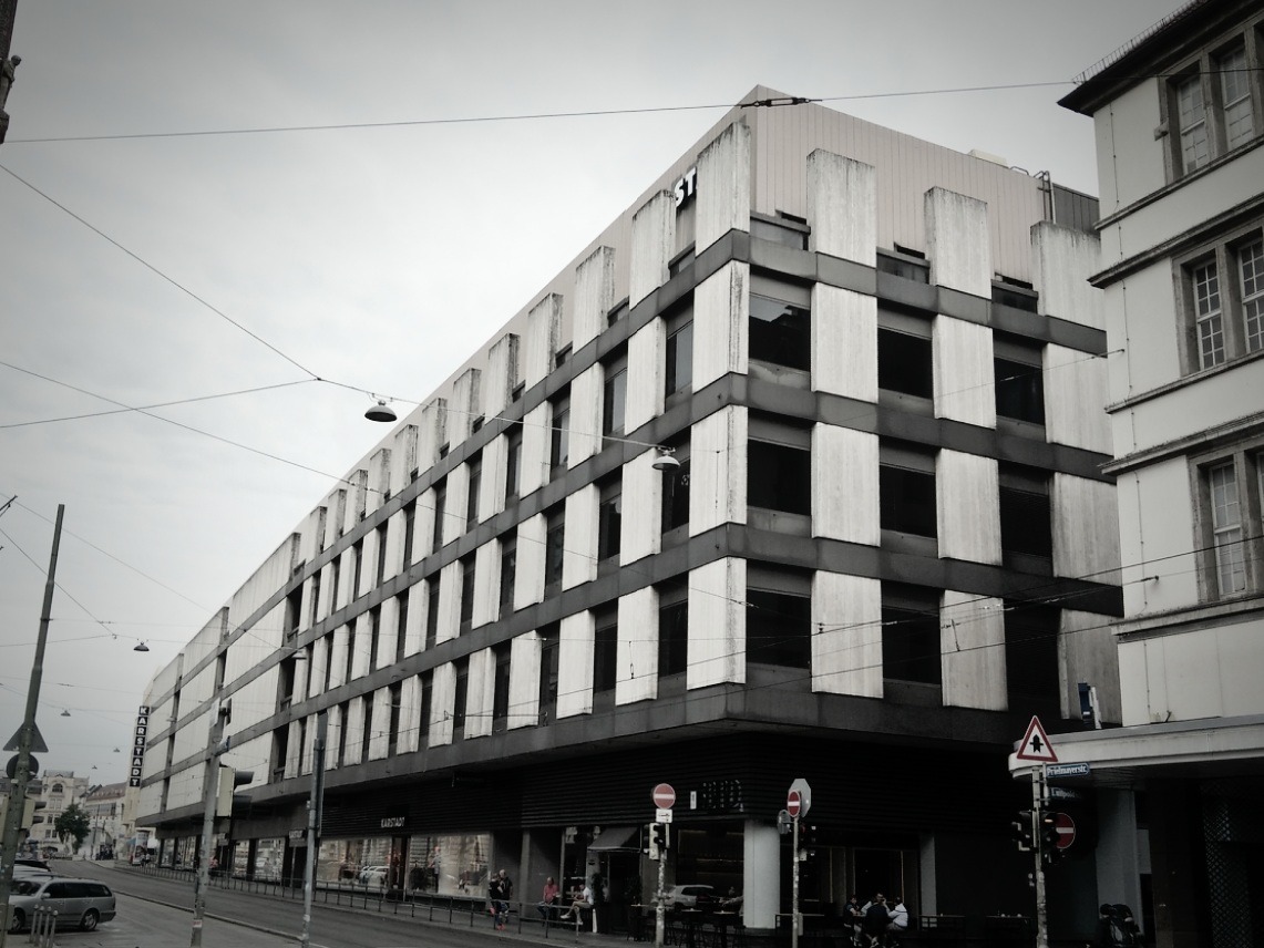 Archillect ID 398083