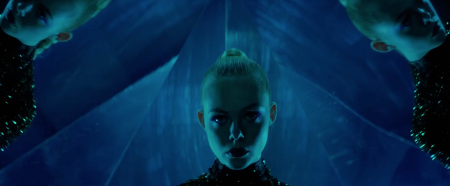 Archillect ID 398104