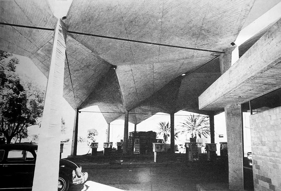 Archillect ID 398105