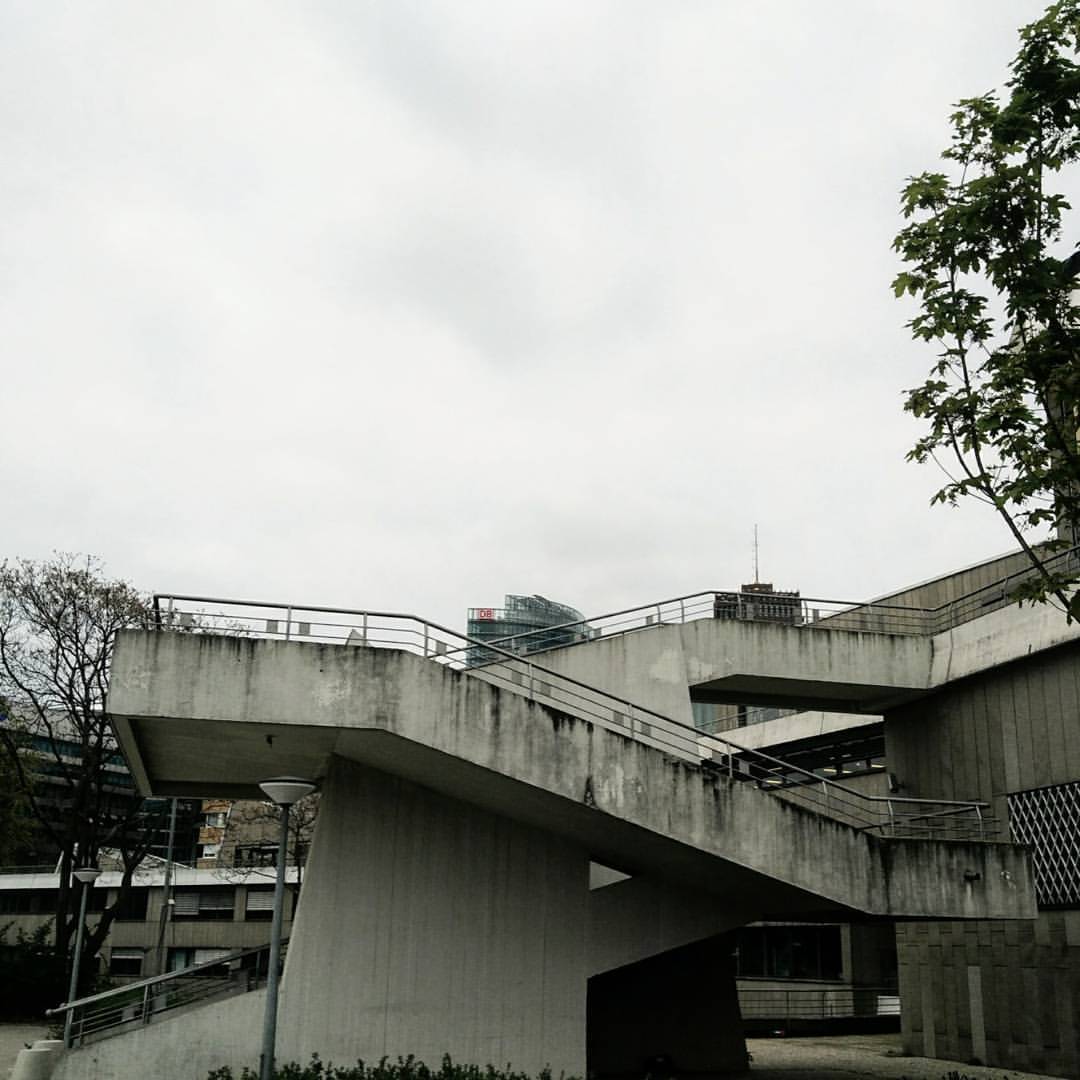 Archillect ID 398181