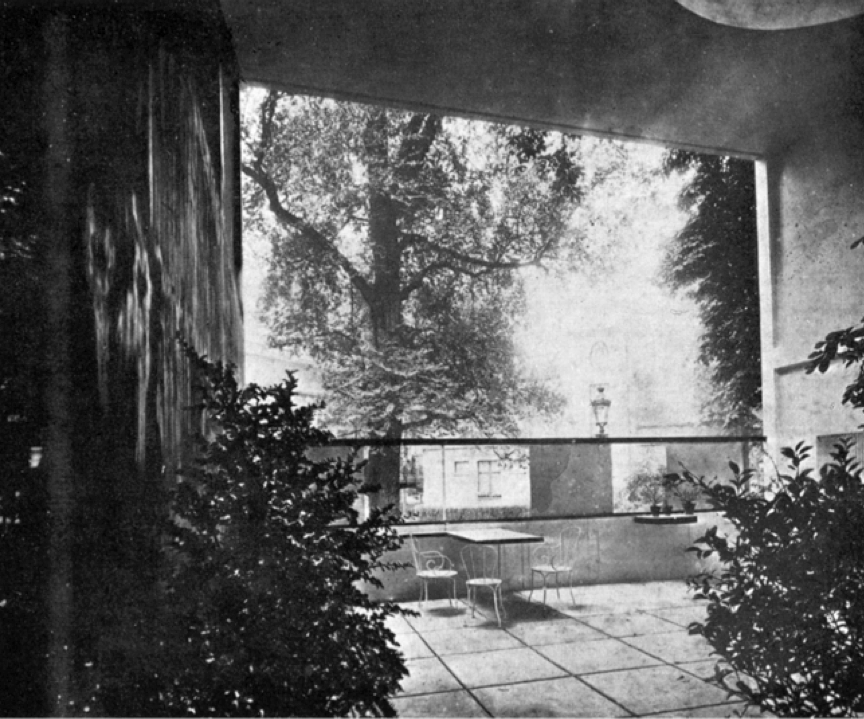 Archillect ID 398387