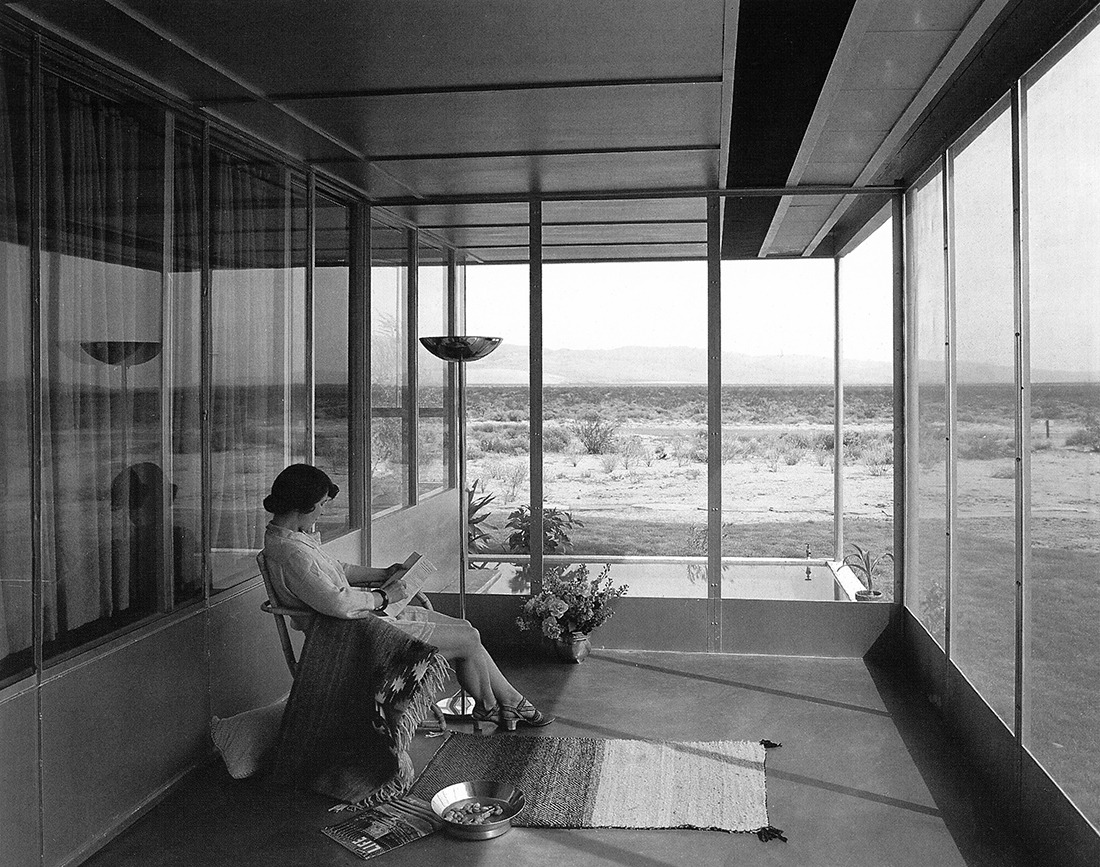 Archillect ID 398438