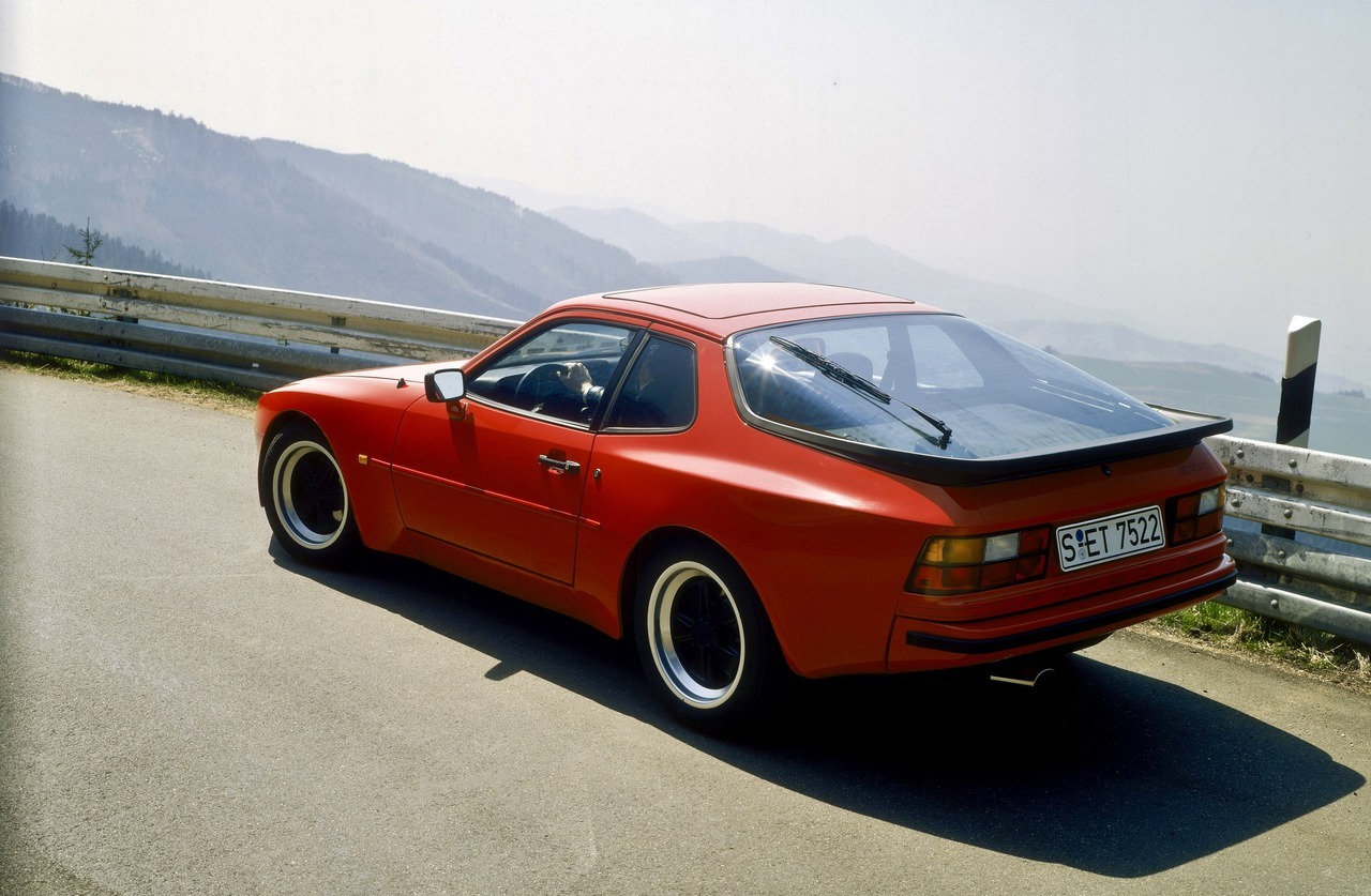 Archillect ID 398441