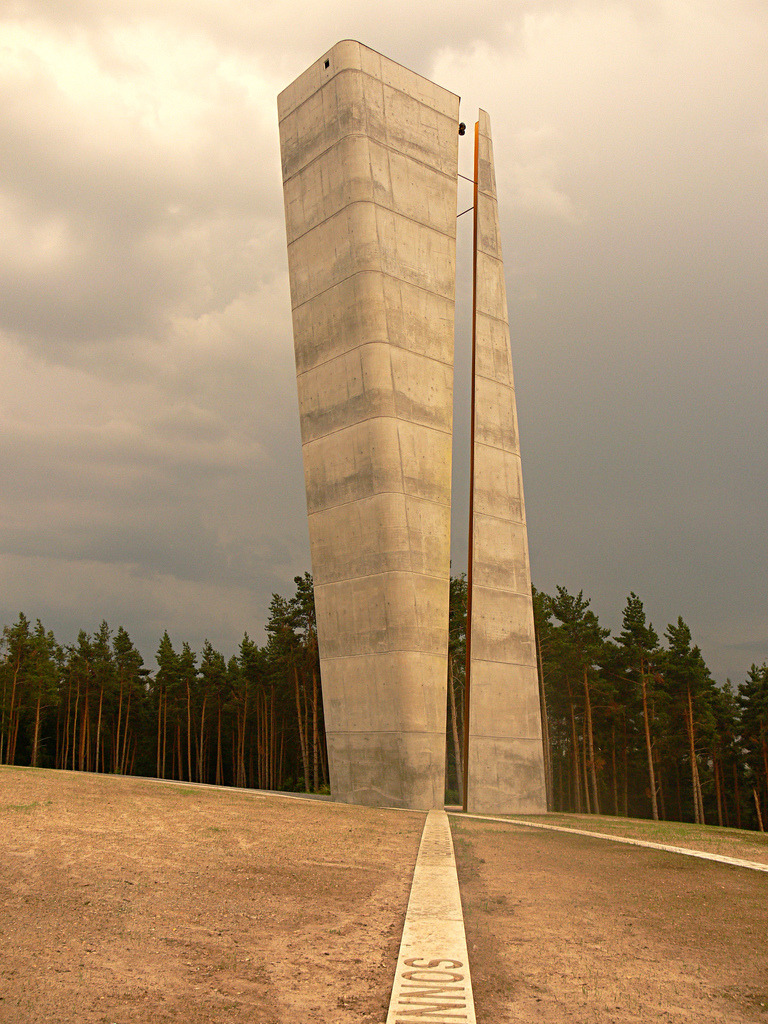 Archillect ID 398458