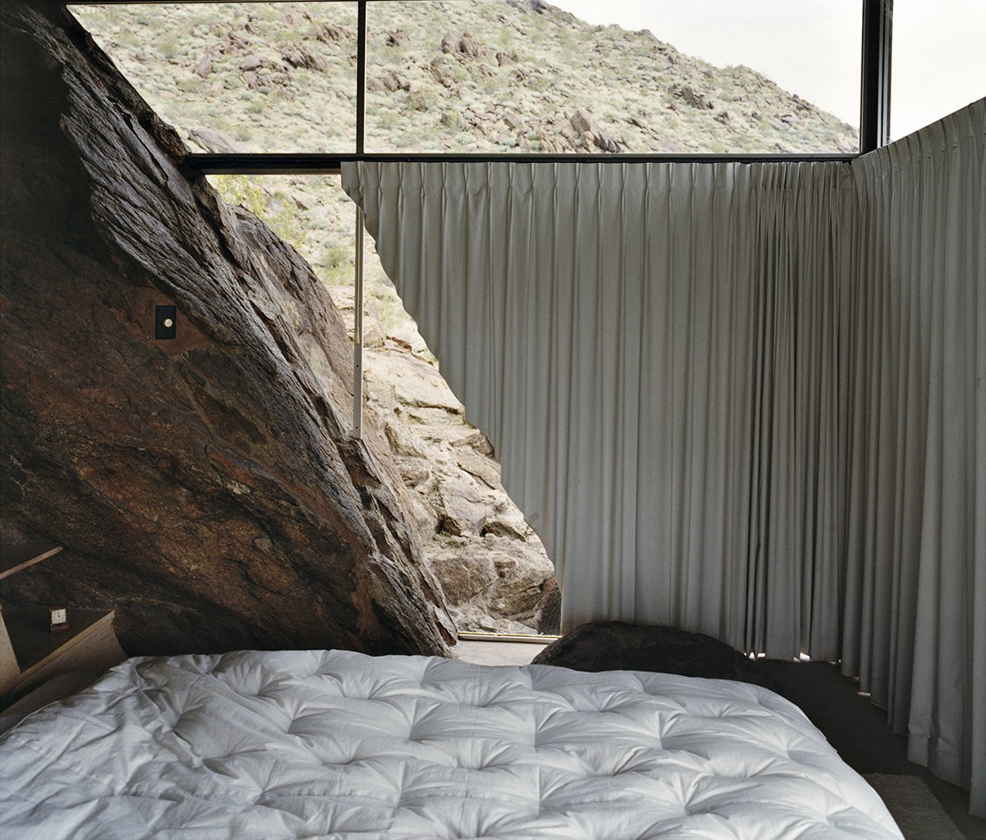 Archillect ID 398484