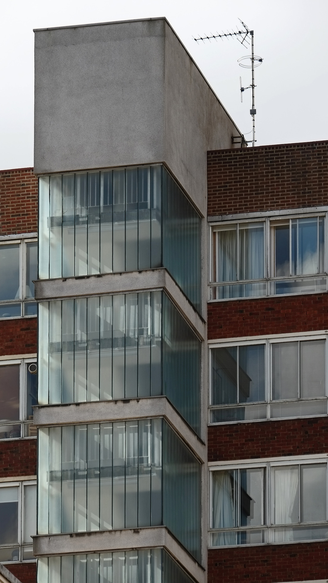 Archillect ID 398516