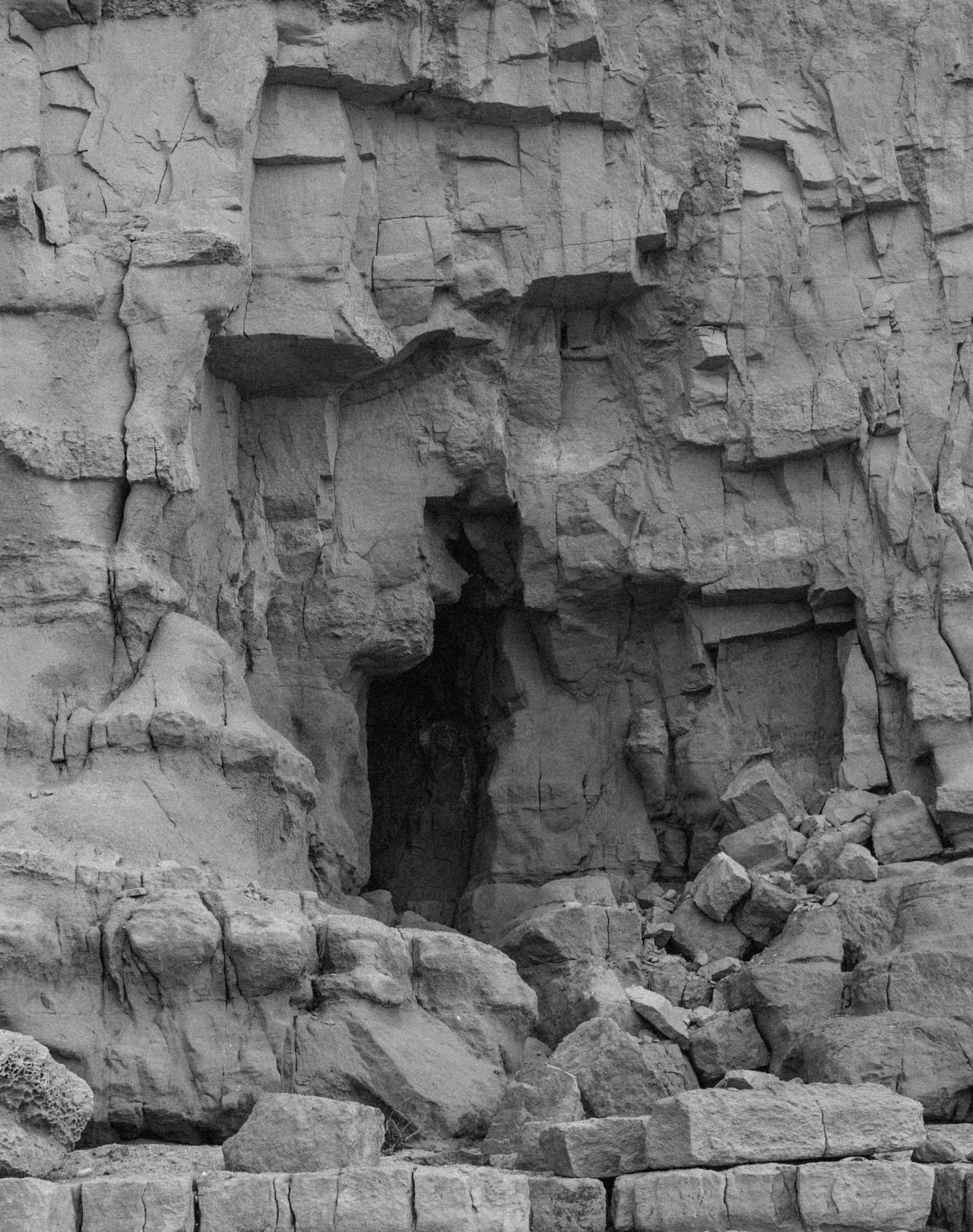 Archillect ID 398532