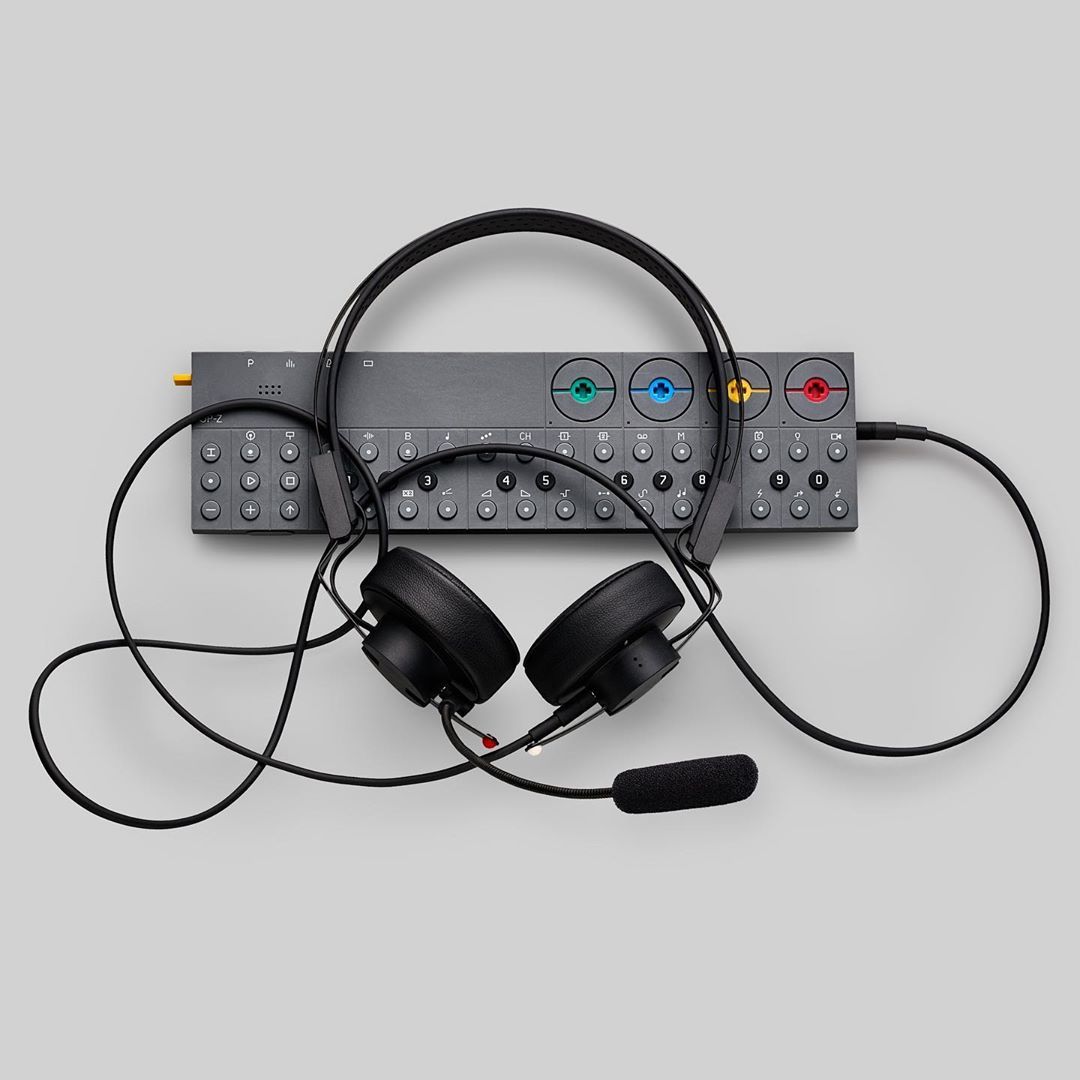 Archillect ID 398673