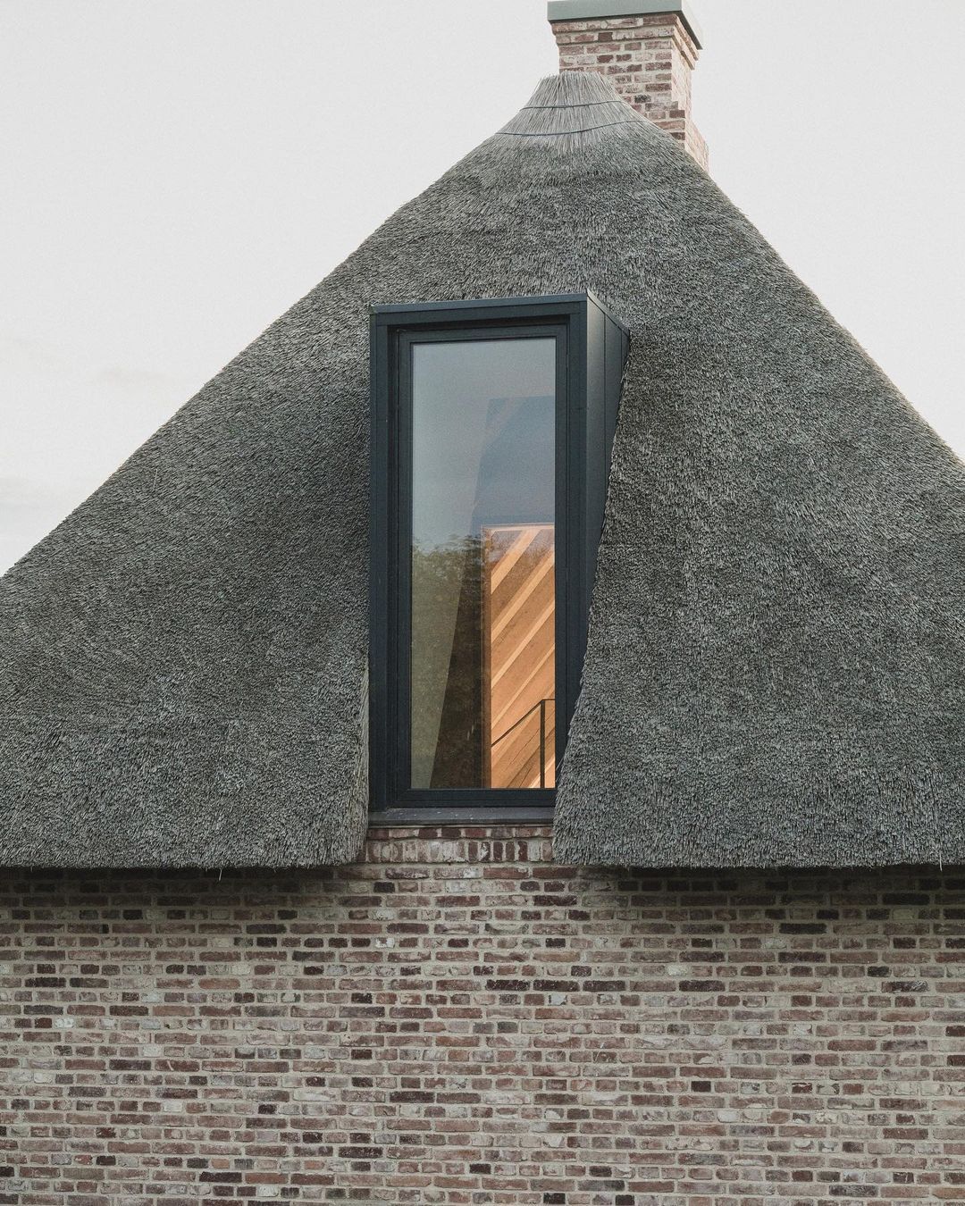 Archillect ID 398731