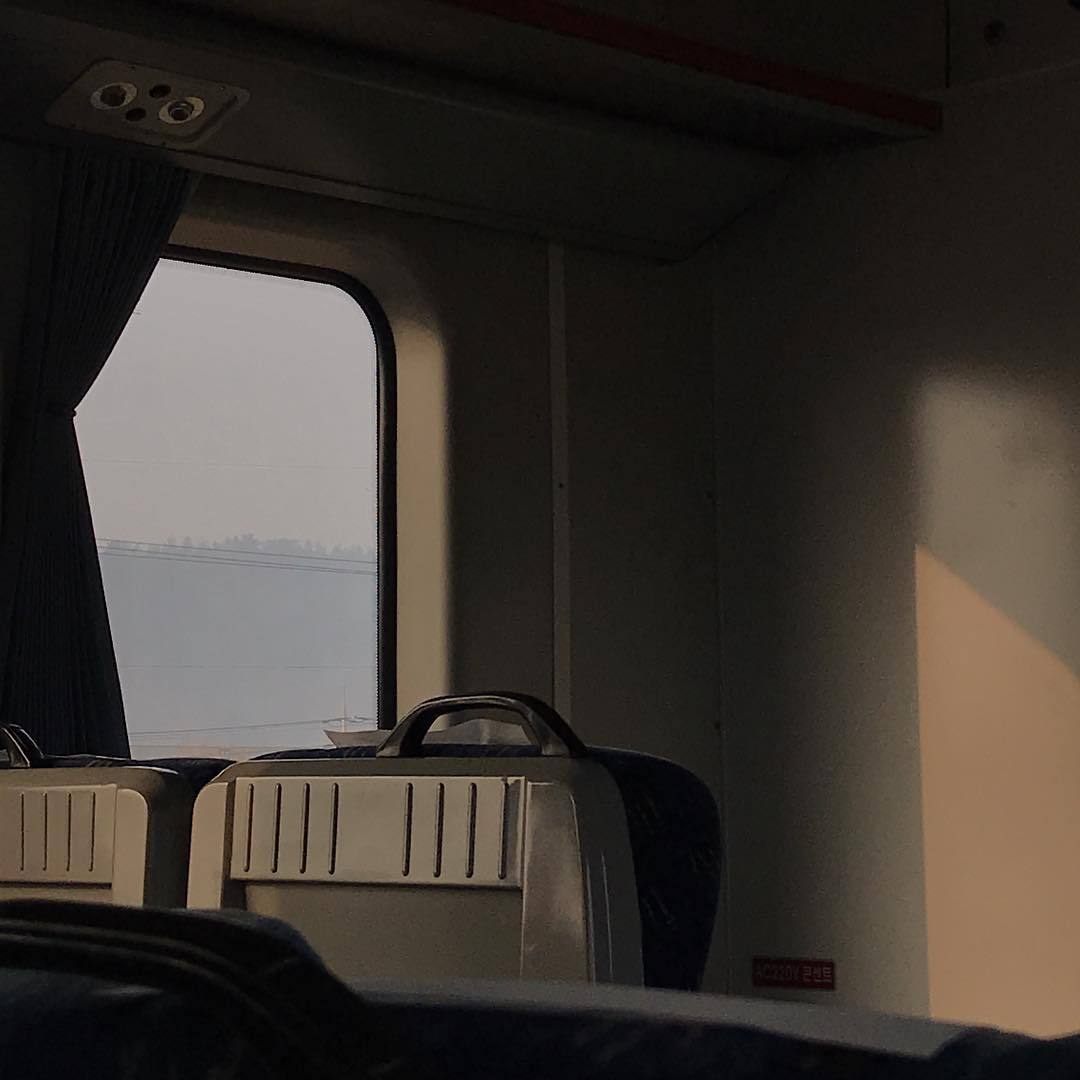 Archillect ID 398732