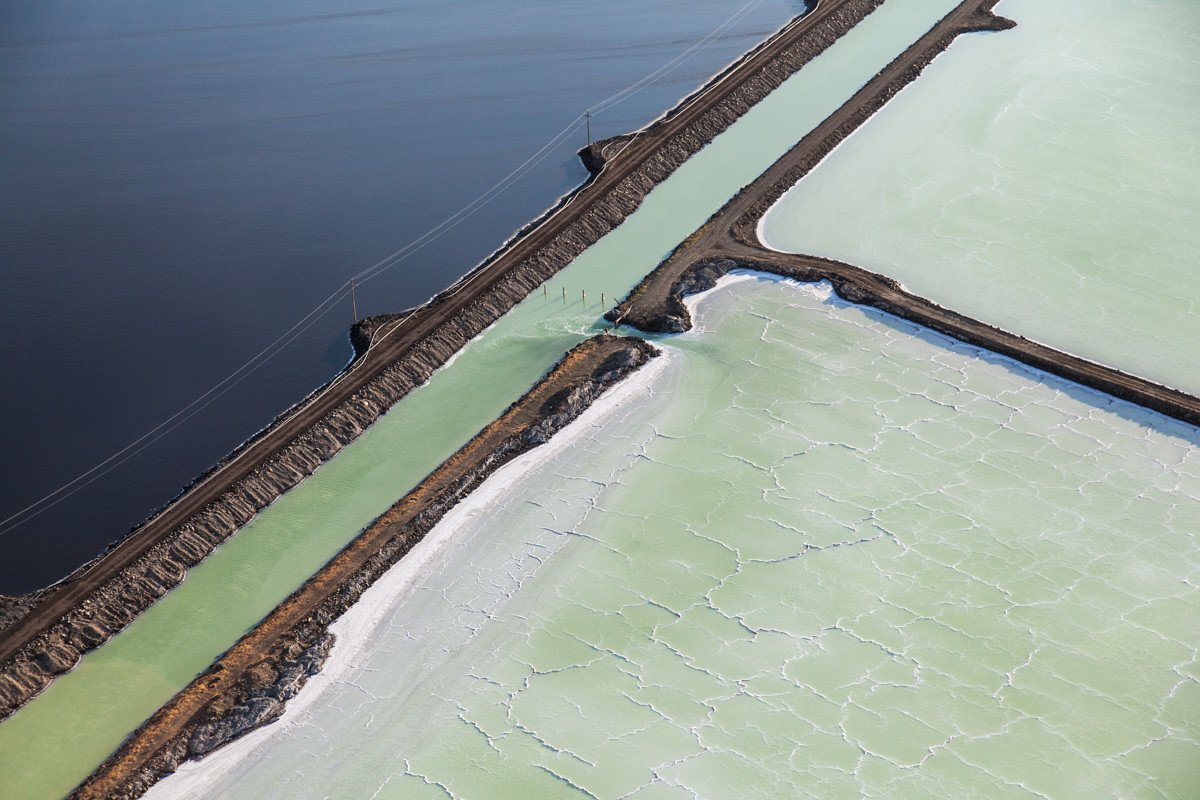 Archillect ID 398837