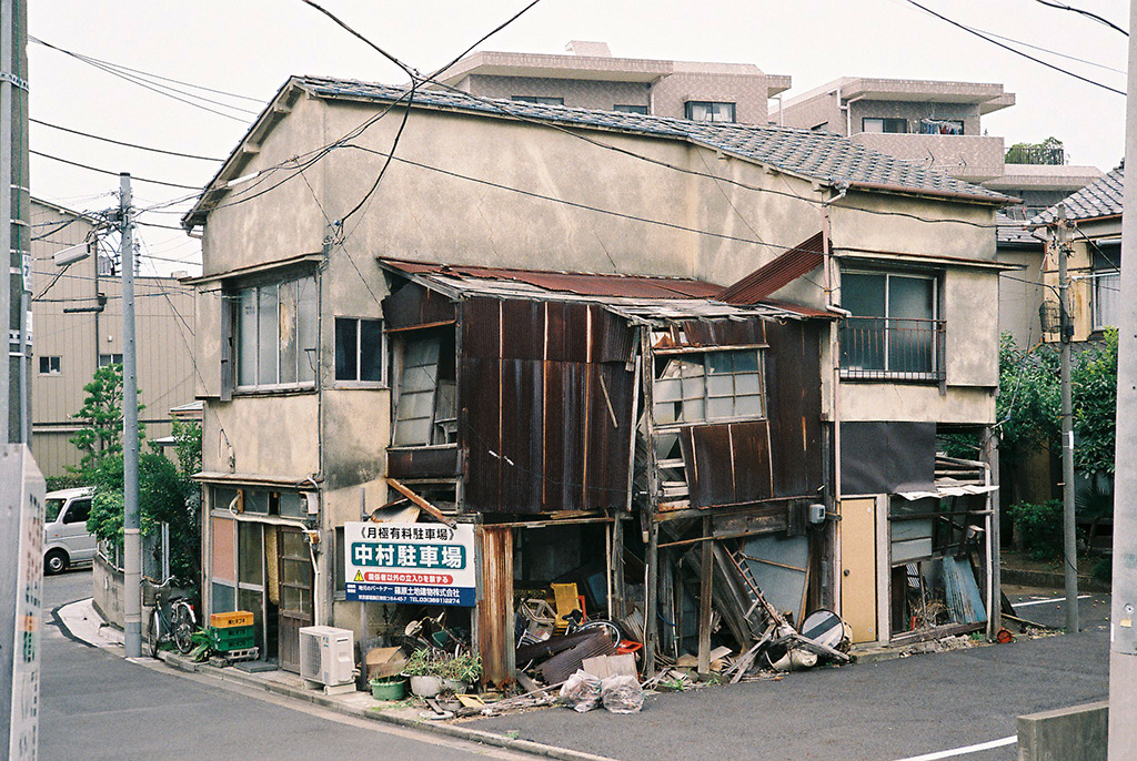 Archillect ID 398951