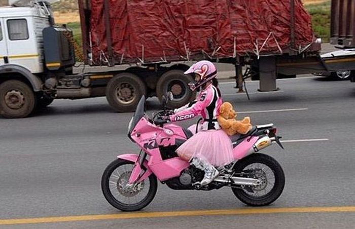 Archillect ID 398965