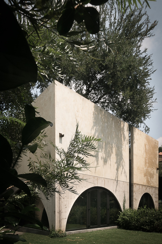 Archillect ID 399039