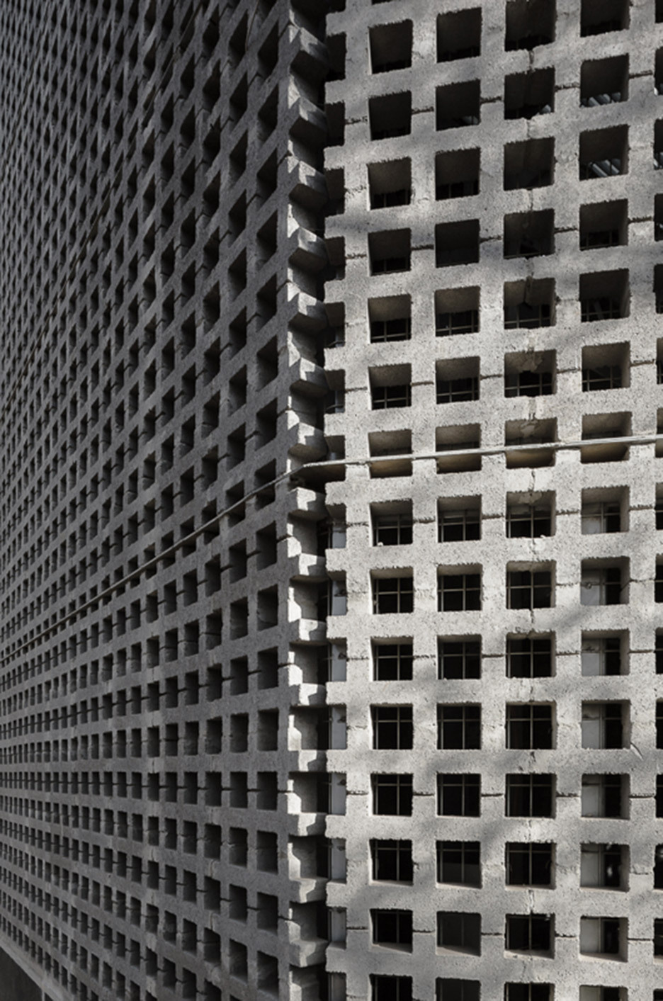 Archillect ID 399055