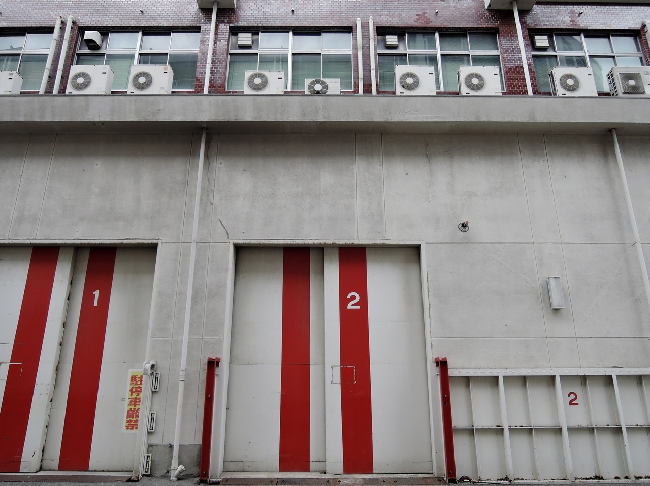 Archillect ID 399098