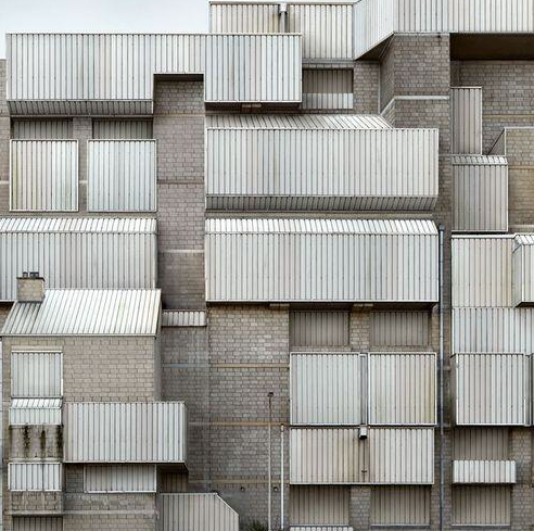 Archillect ID 399113