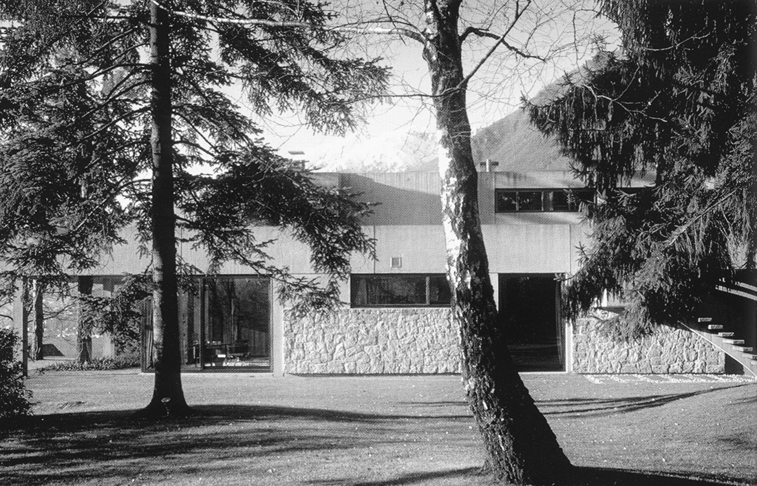 Archillect ID 399364