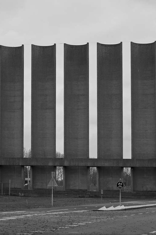 Archillect ID 399406